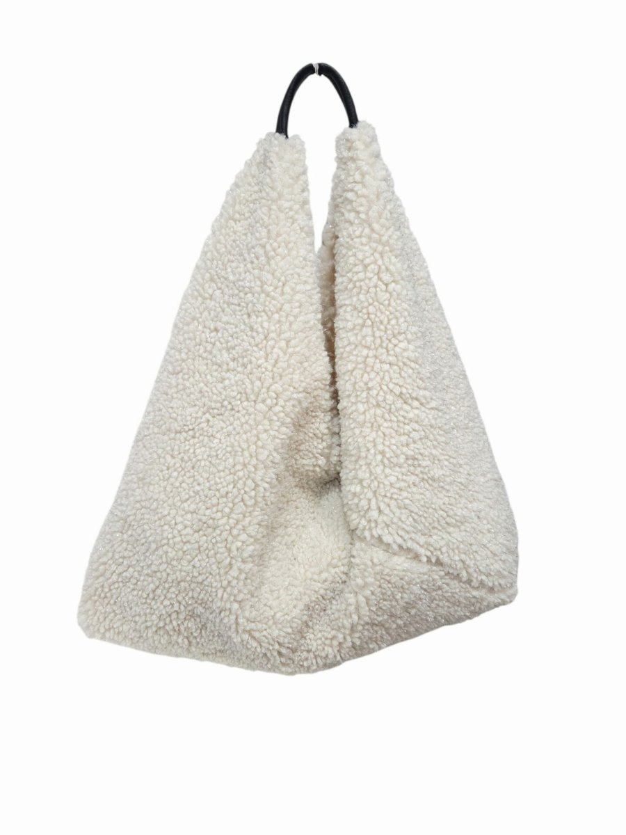 Sacca in tessuto bianca con glitter argento e manico in vera pelle,chiusura con bottone magneticomisure H 30 L 49 ampiezza manico 35 - immagine 2