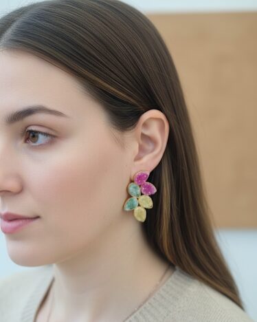 Orecchini realizzati con druzy su base in ottone
lunghezza 4.5cm
peso 19.1gr
