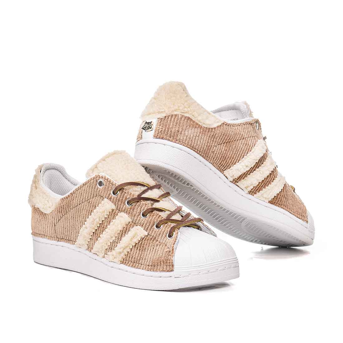 Adidas Superstar Scamosciate - Teddy - immagine 3