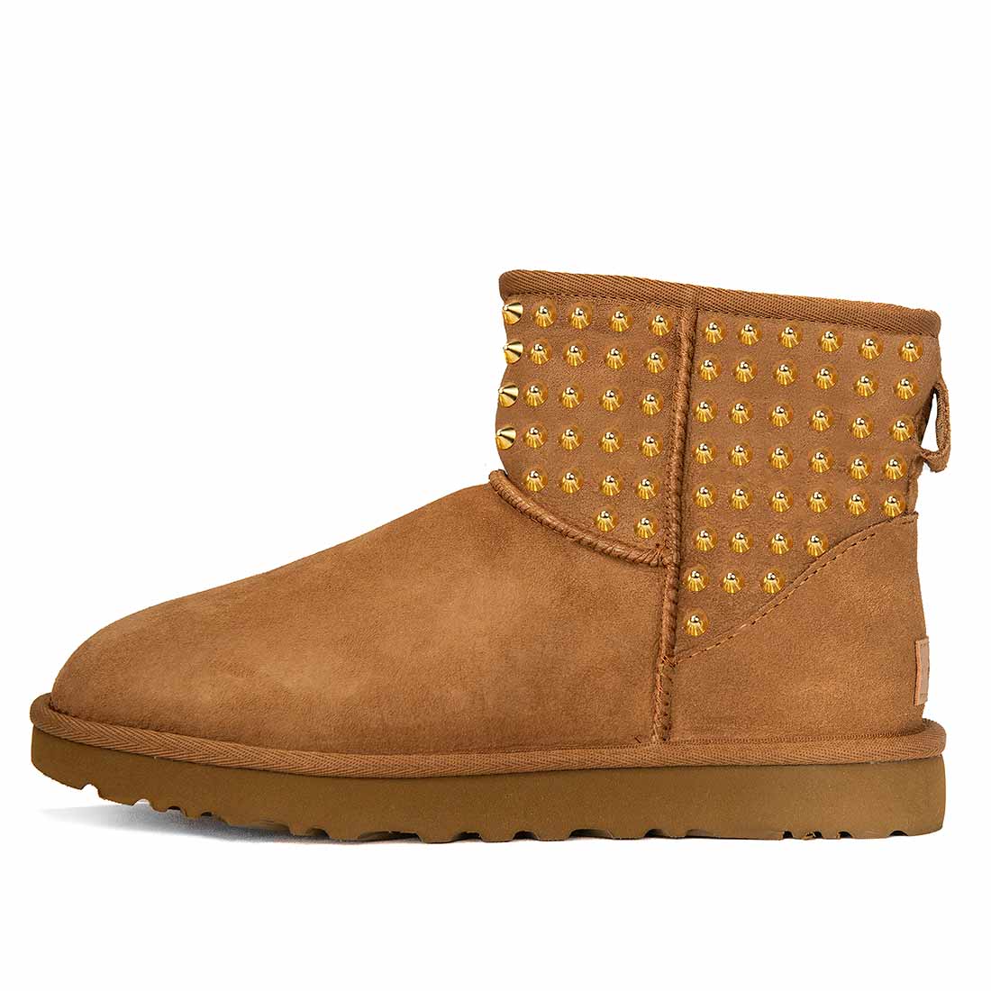 Personalizzazione UGG Classic Mini II con Borchie Oro - immagine 3