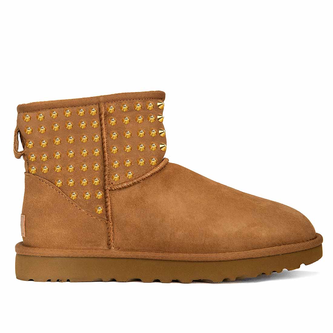 Personalizzazione UGG Classic Mini II con Borchie Oro - immagine 2