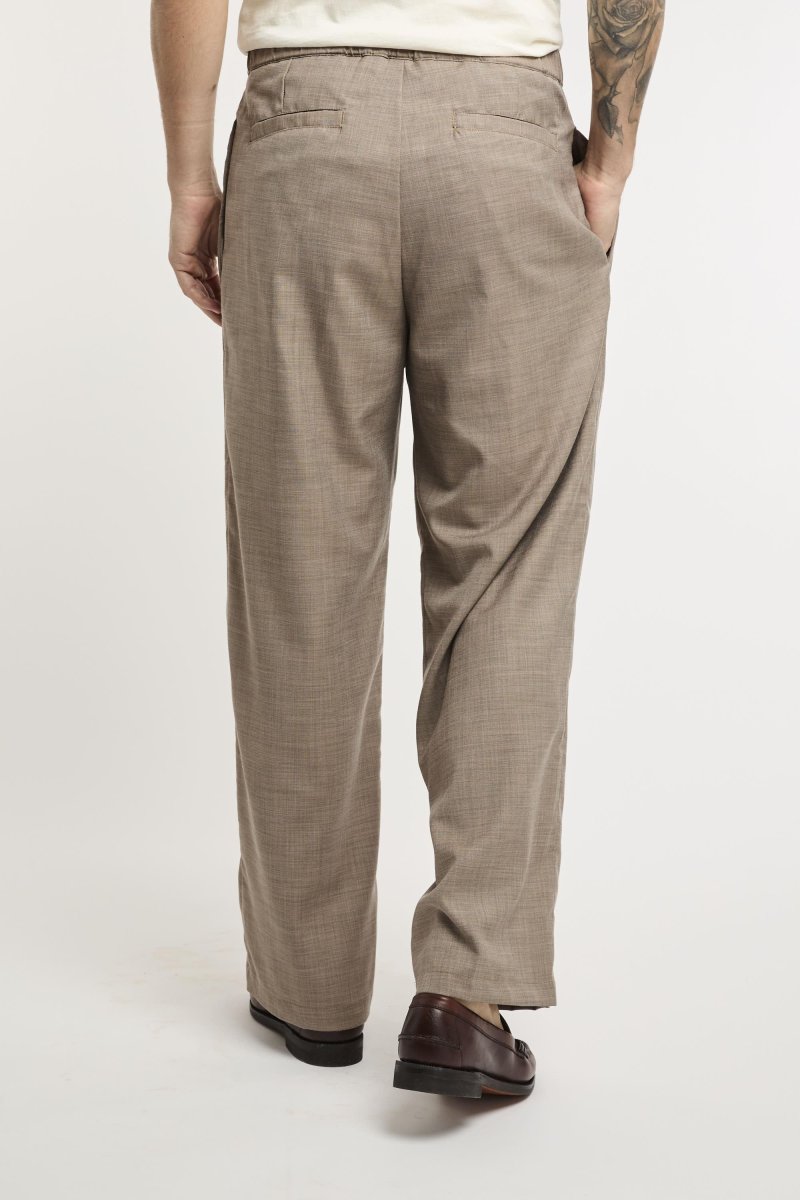 Pantalone joggers gamba ampia - immagine 7