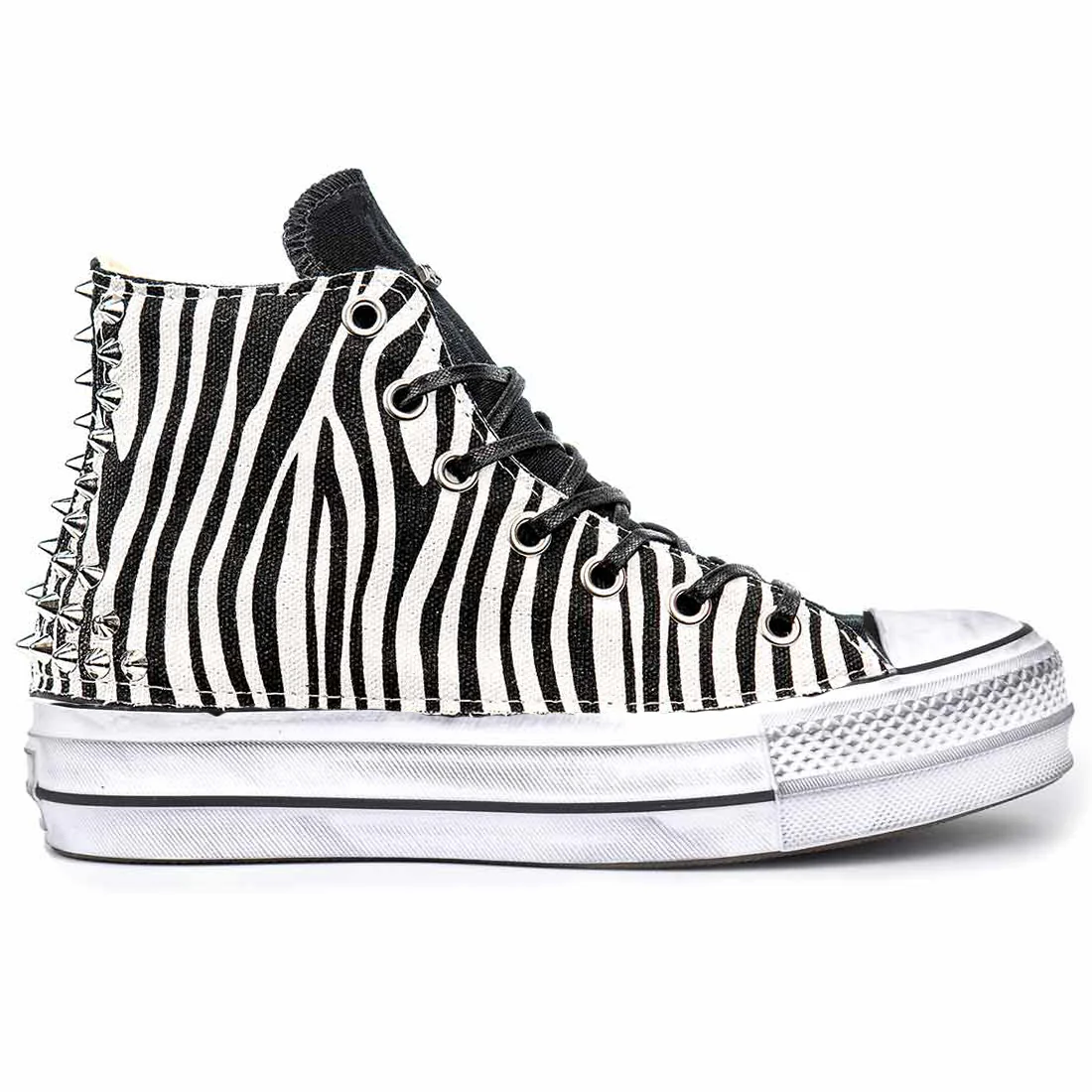Converse Zebrate con Borchiette - All Star Alte con suola Platform - immagine 2